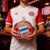 5 Bayern Munich ihletésű whiskykarafa – luxus kristály italos palack, kézzel készített, ideális whiskyhez, bourbonhöz, konyakhoz vagy skót whiskyhez
