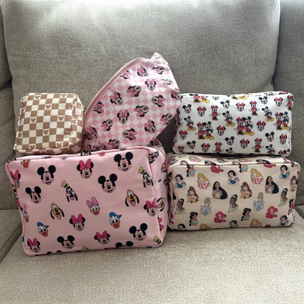 Rajzfilmes egér és barátai ihlette cipzáras neszesszerek – hercegnős minták, 4 méretben