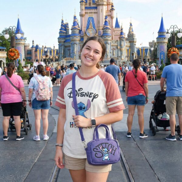 4 Aranyos kék űrlény ihlette kis négyzet alakú oldaltáska – csengős kézitáska, keresztpántos városi táska, utazáshoz és fényképezőgéphez